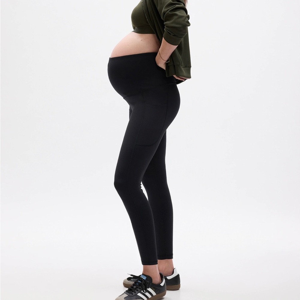 GAP maternity athletic leggings